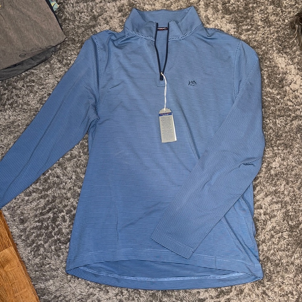 Men’s long sleeve pull over quarter zip